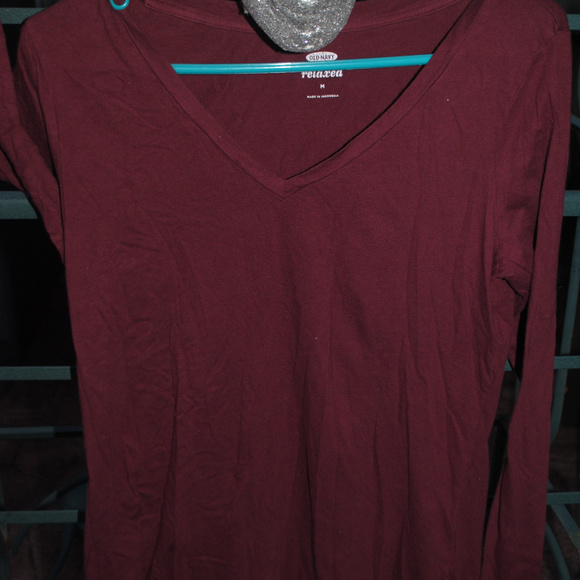 red old navy long sleeve - Picture 1 of 4
